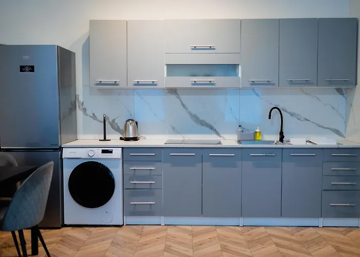 Cleancomfort Pomorska Cc Parking * Łódź